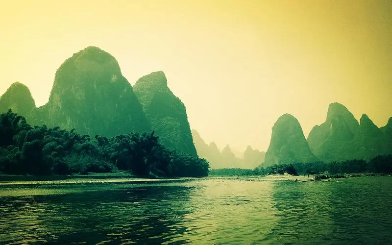 绿色高端智能
